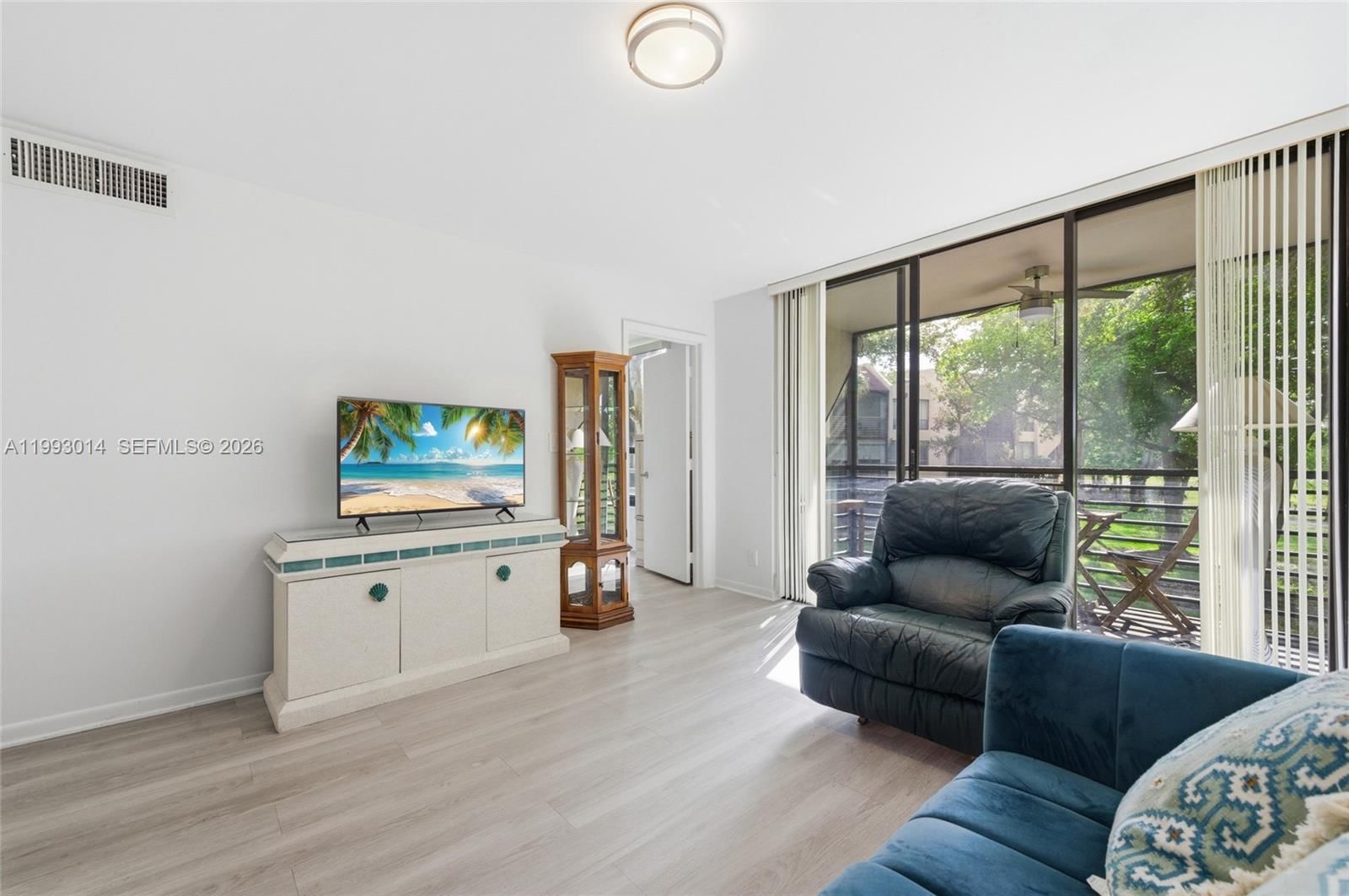 Real estate property located at 7950 Mcnab Rd #222, Broward, Concord Village Condomini, Tamarac, FL