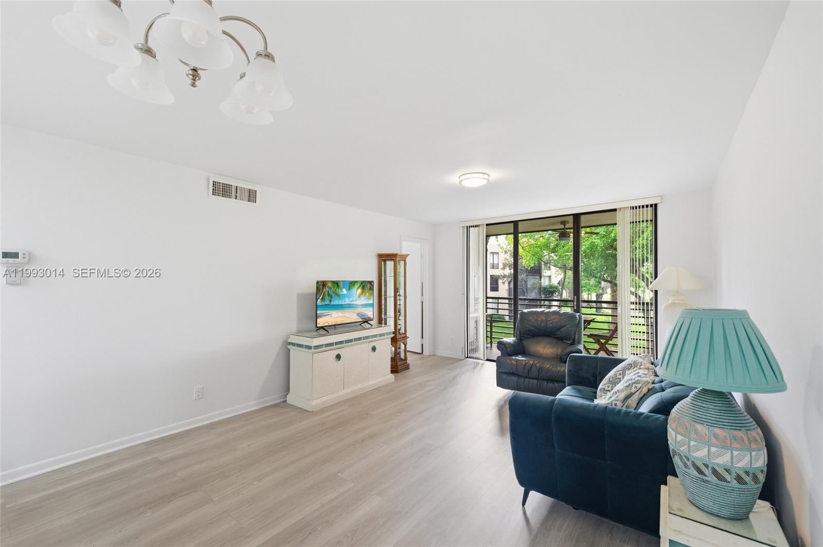 Real estate property located at 7950 Mcnab Rd #222, Broward, Concord Village Condomini, Tamarac, FL