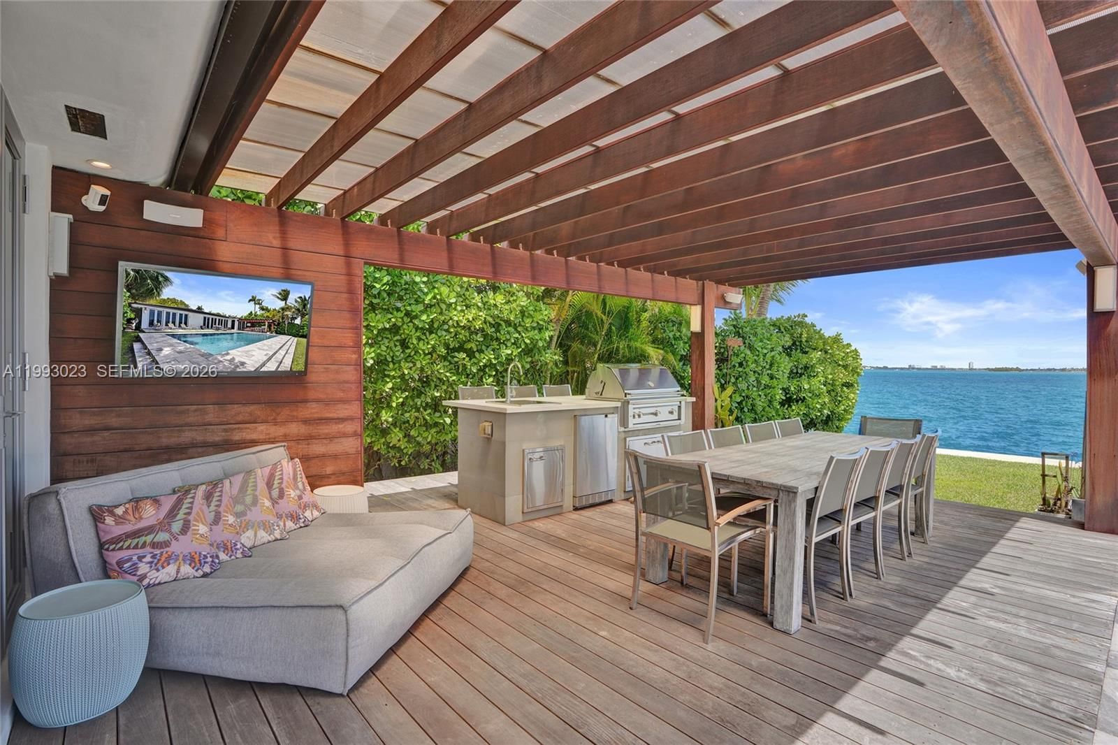 Real estate property located at 9301 Bayshore Dr, Miami-dade, Bay Lure, Miami Shores, FL