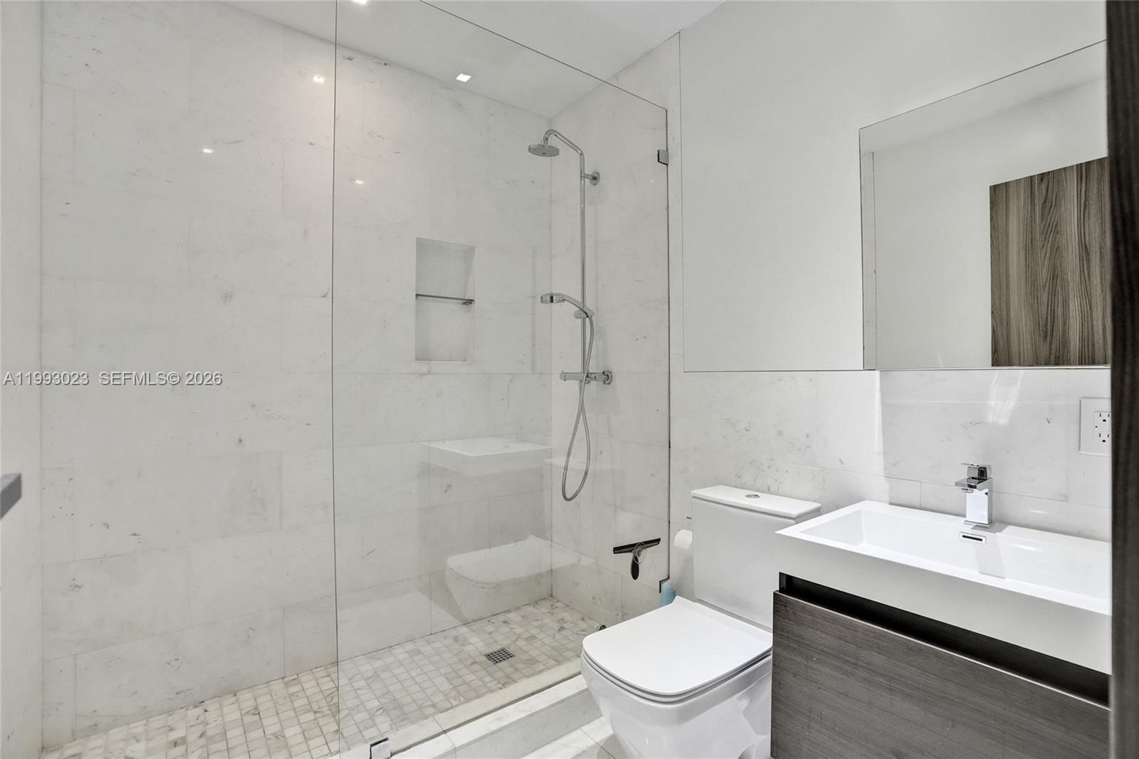 Real estate property located at 9301 Bayshore Dr, Miami-dade, Bay Lure, Miami Shores, FL