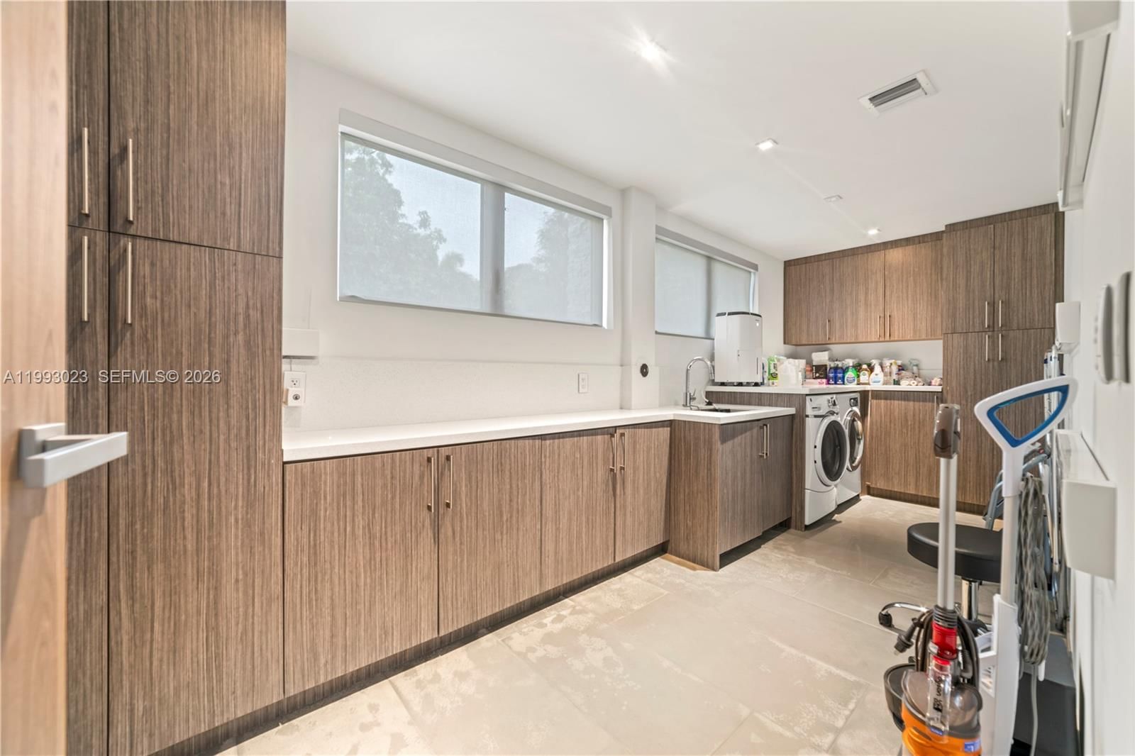 Real estate property located at 9301 Bayshore Dr, Miami-dade, Bay Lure, Miami Shores, FL