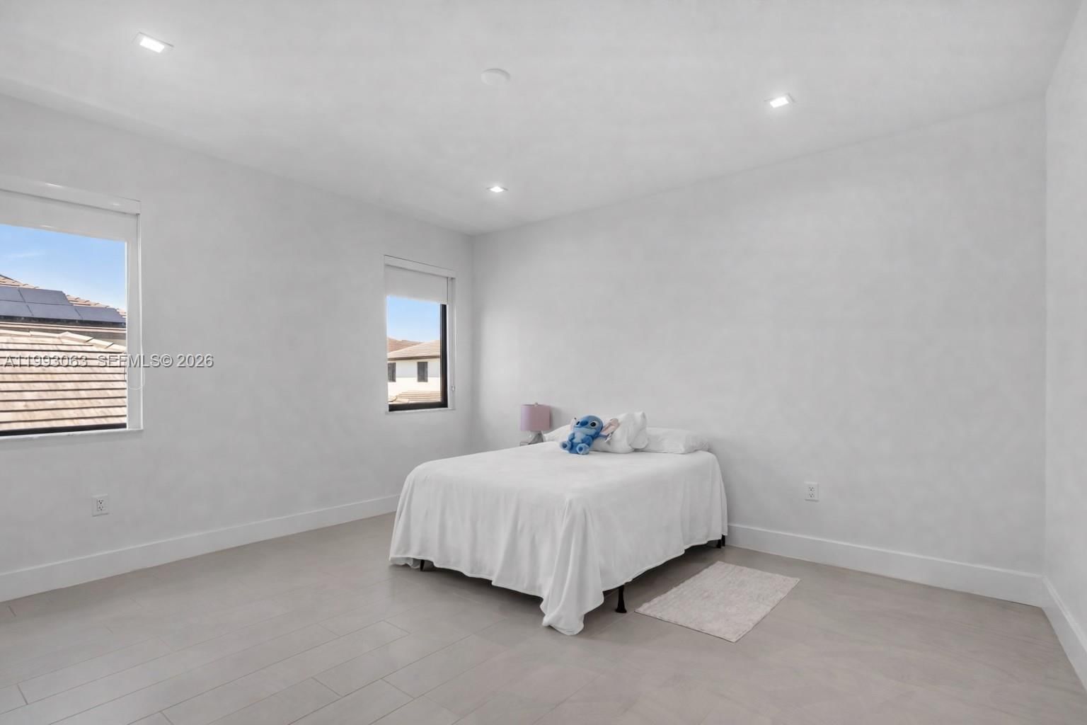Real estate property located at 8019 46th Ter, Miami-dade, Canarias East, Doral, FL
