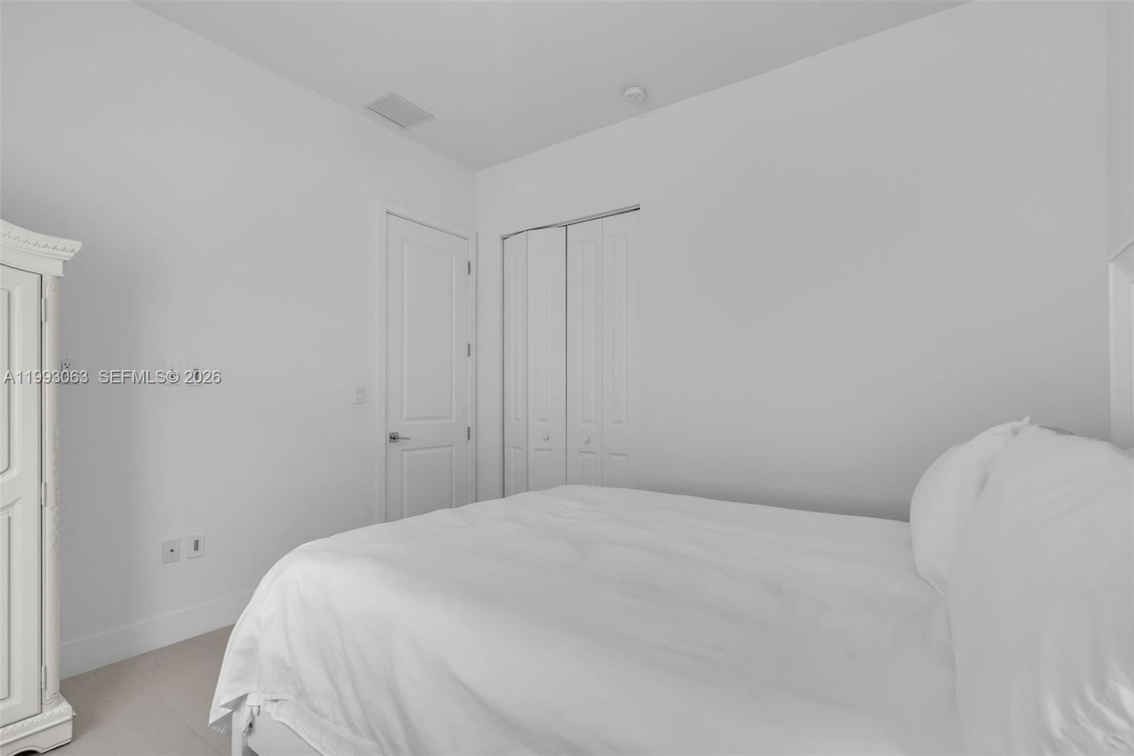Real estate property located at 8019 46th Ter, Miami-dade, Canarias East, Doral, FL