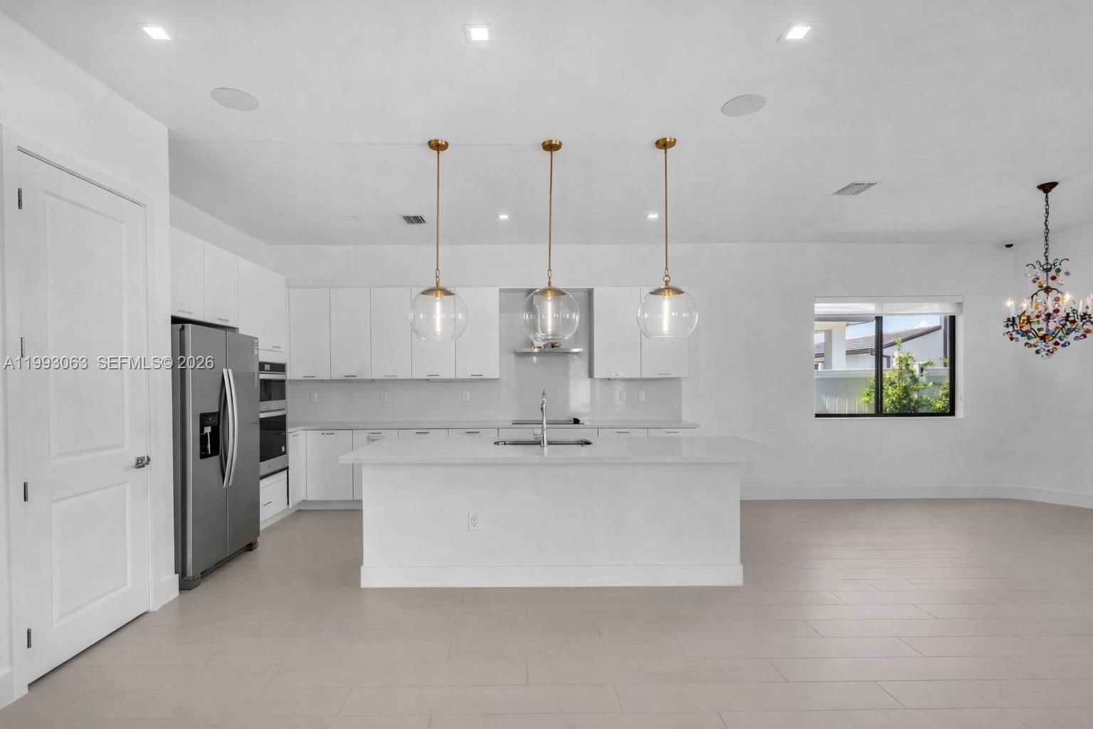 Real estate property located at 8019 46th Ter, Miami-dade, Canarias East, Doral, FL