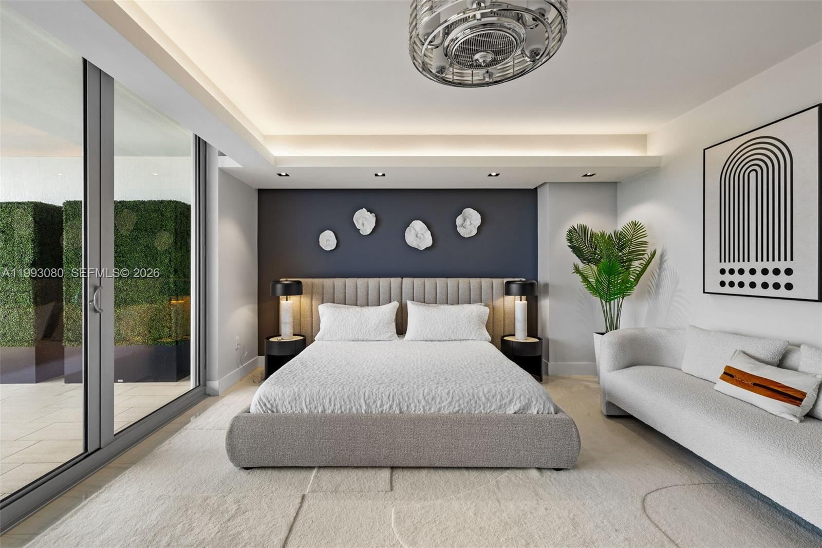 Real estate property located at 1180 Federal Hwy #1102, Broward, Riva Condominium, Fort Lauderdale, FL