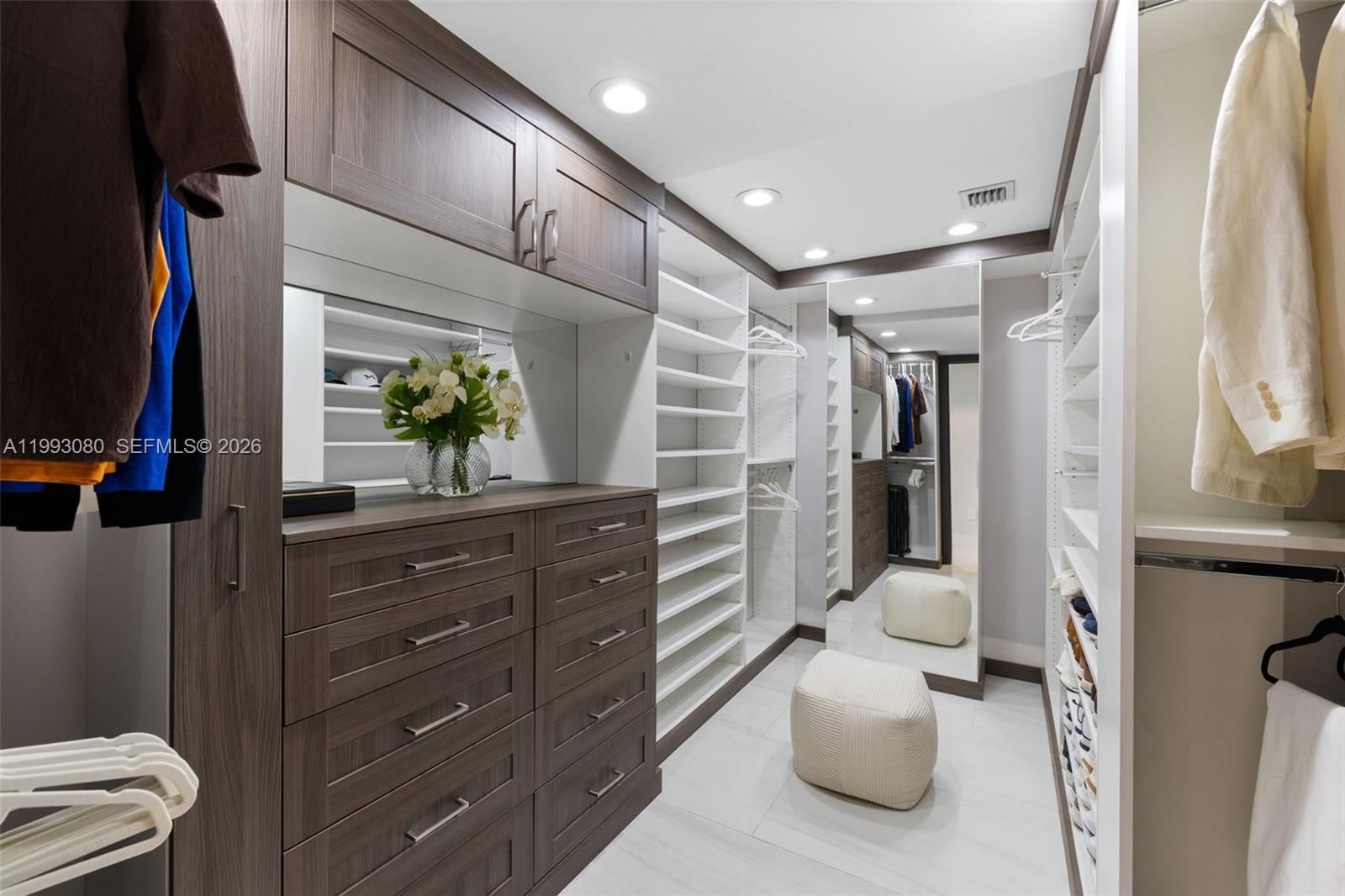 Real estate property located at 1180 Federal Hwy #1102, Broward, Riva Condominium, Fort Lauderdale, FL