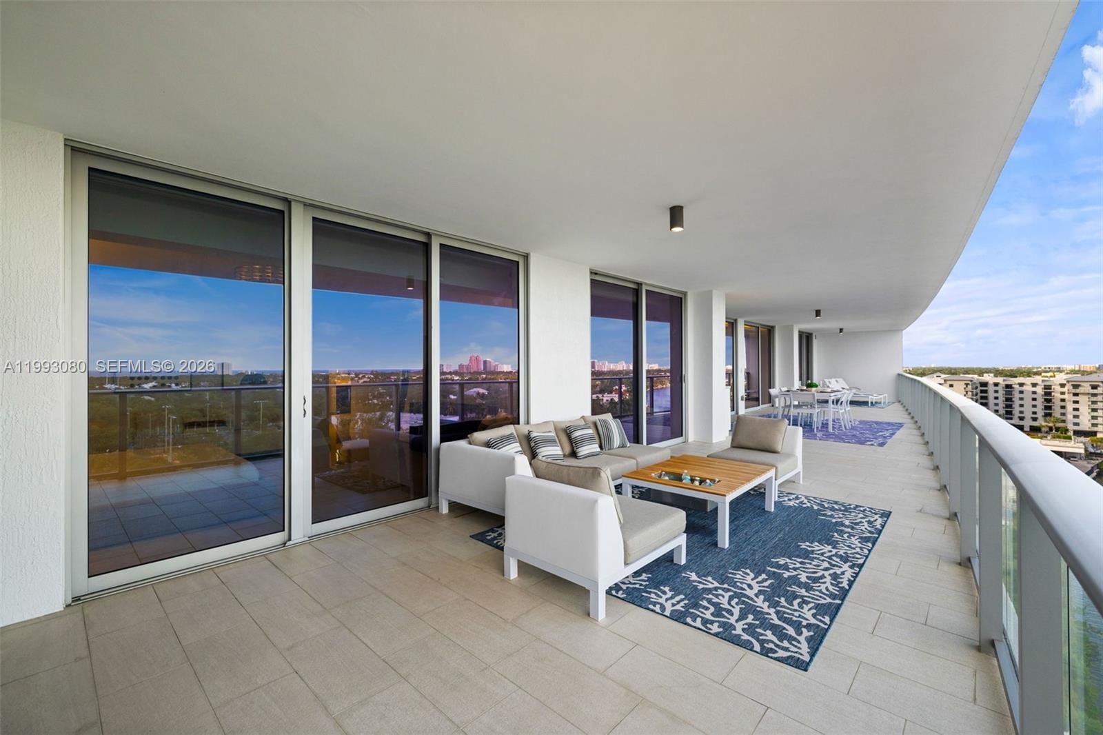 Real estate property located at 1180 Federal Hwy #1102, Broward, Riva Condominium, Fort Lauderdale, FL