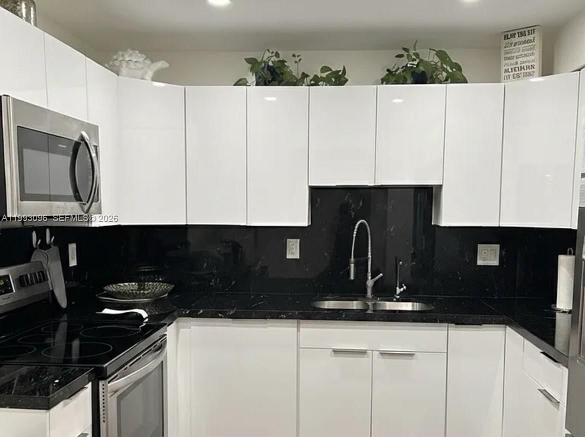 Real estate property located at 2450 135th St #103, Miami-dade, Waterside Towers Condo, North Miami, FL