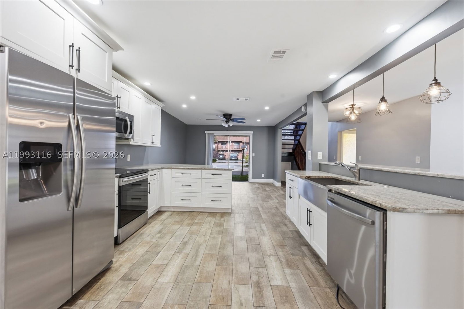 Real estate property located at 6192 Laurel Ln B, Broward, Banyan Lakes, Tamarac, FL