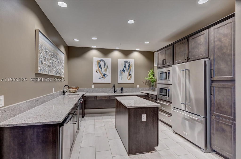 Real estate property located at 130 Blanca Isles Ln, Palm Beach, Sonoma Isles, Jupiter, FL