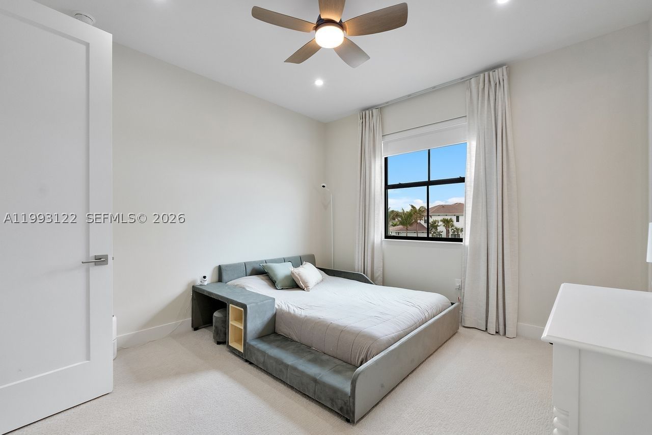 Real estate property located at 12609 Solana Bay Cir, Palm Beach, Solana Bay At Avenir, Palm Beach Gardens, FL