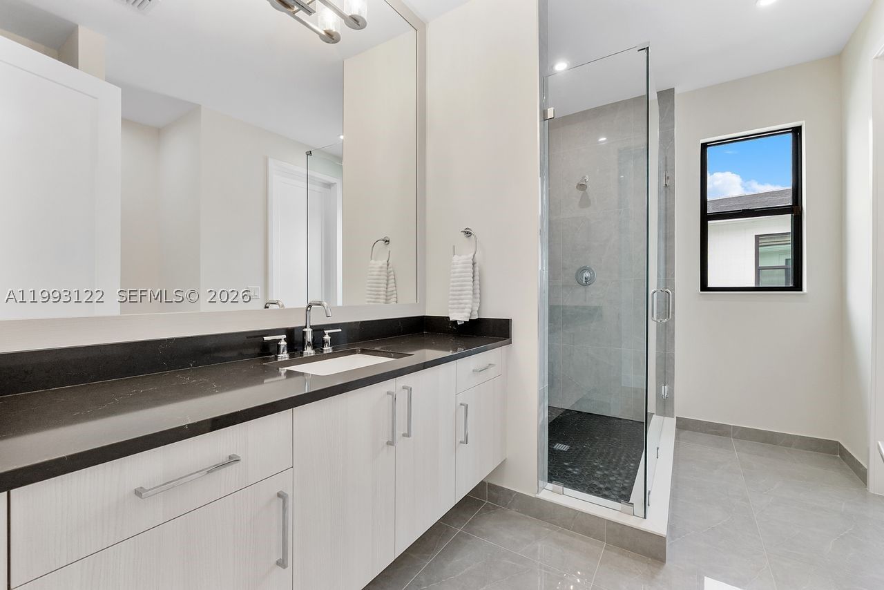 Real estate property located at 12609 Solana Bay Cir, Palm Beach, Solana Bay At Avenir, Palm Beach Gardens, FL
