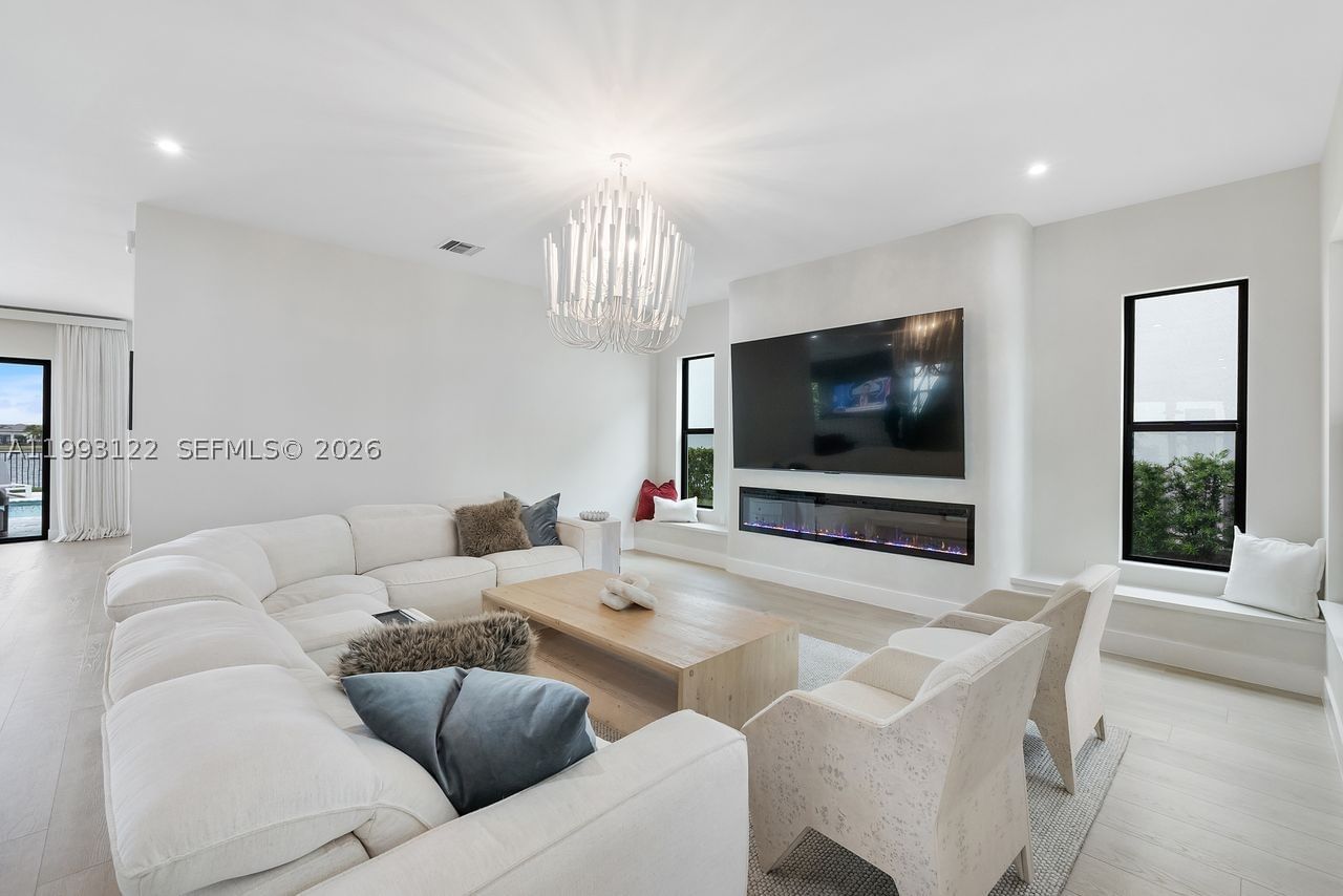 Real estate property located at 12609 Solana Bay Cir, Palm Beach, Solana Bay At Avenir, Palm Beach Gardens, FL