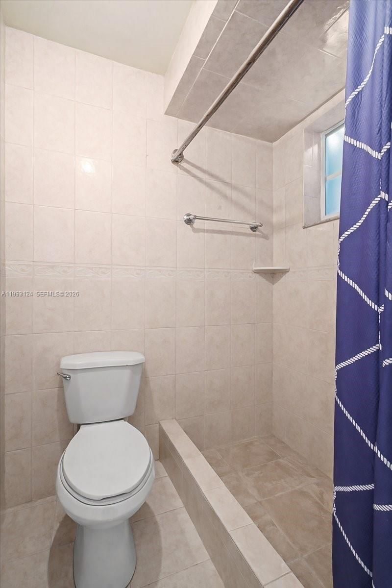 Real estate property located at 19301 123rd Ave, Miami-dade, Estancia Sec 2, Miami, FL