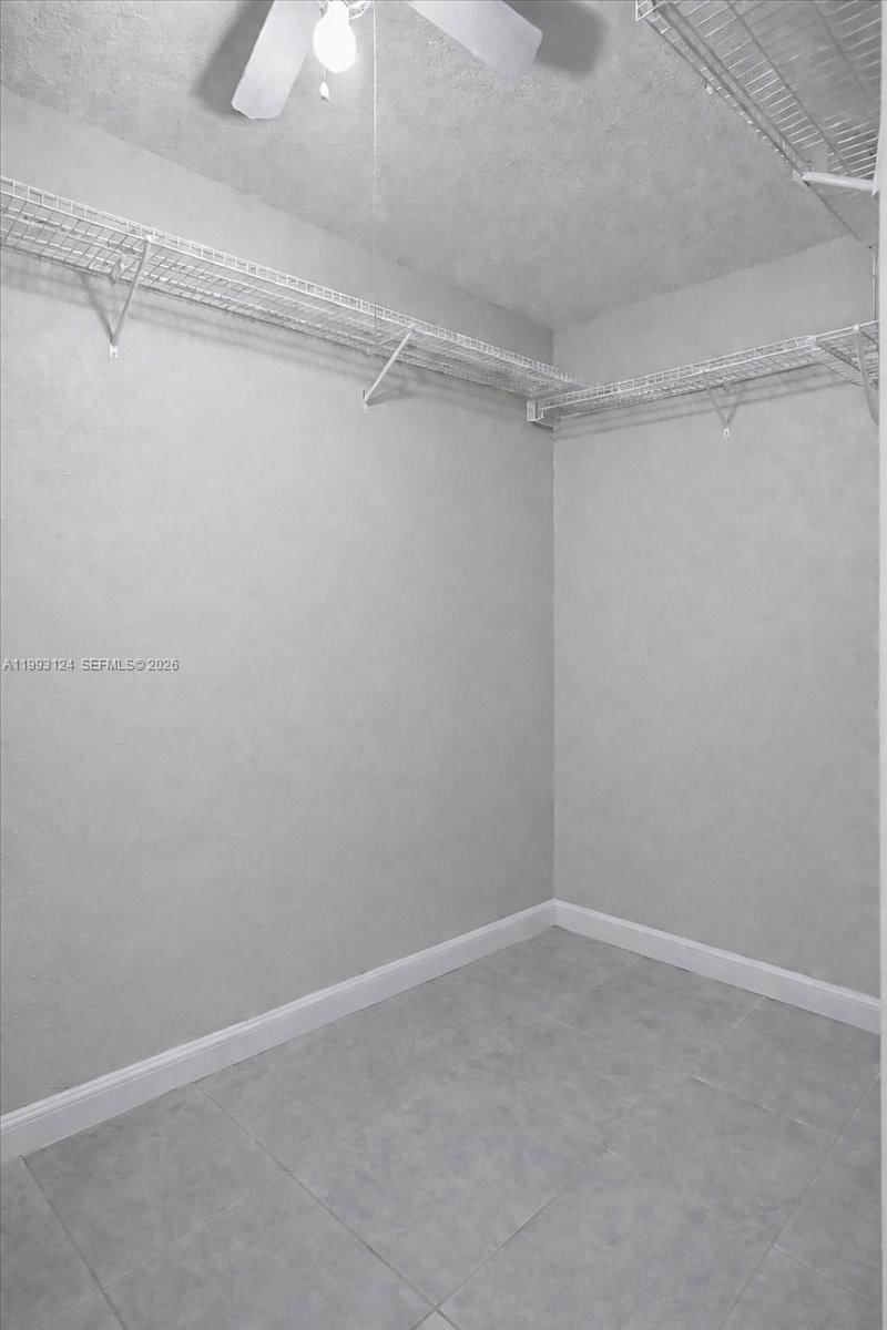 Real estate property located at 19301 123rd Ave, Miami-dade, Estancia Sec 2, Miami, FL