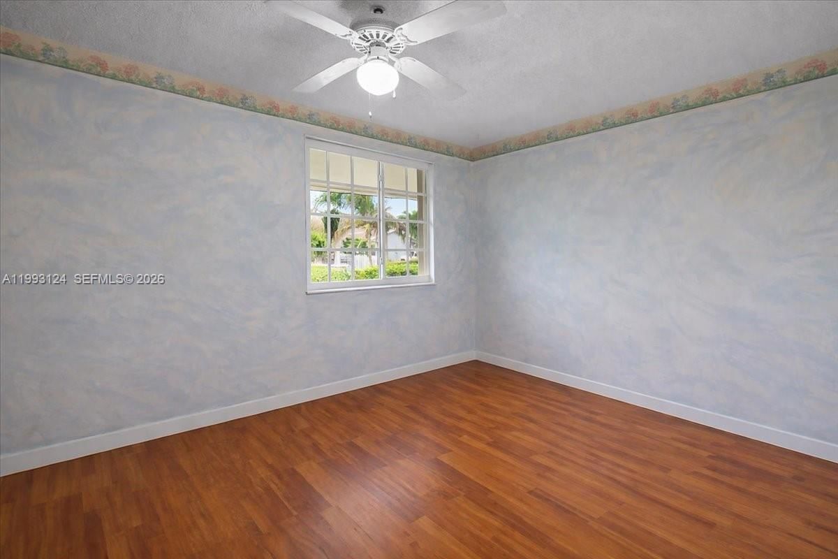 Real estate property located at 19301 123rd Ave, Miami-dade, Estancia Sec 2, Miami, FL