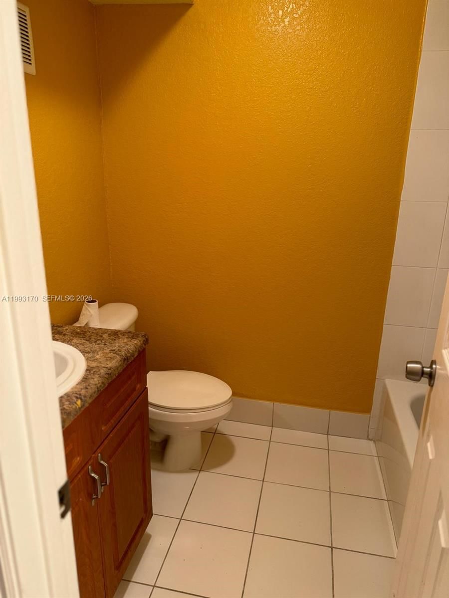 Real estate property located at 2850 55th Ave #1B, Broward, Stonebridge Gardens Secti, Lauderhill, FL