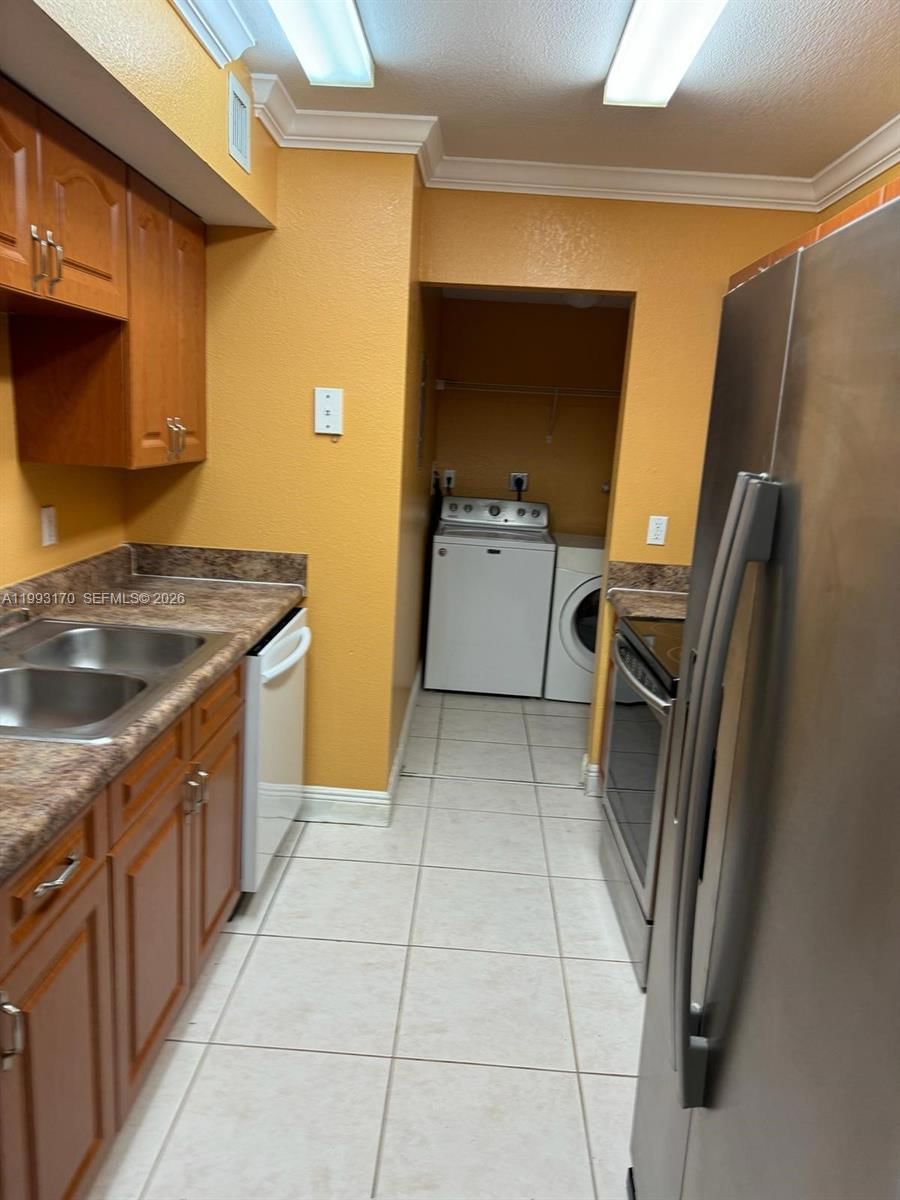 Real estate property located at 2850 55th Ave #1B, Broward, Stonebridge Gardens Secti, Lauderhill, FL