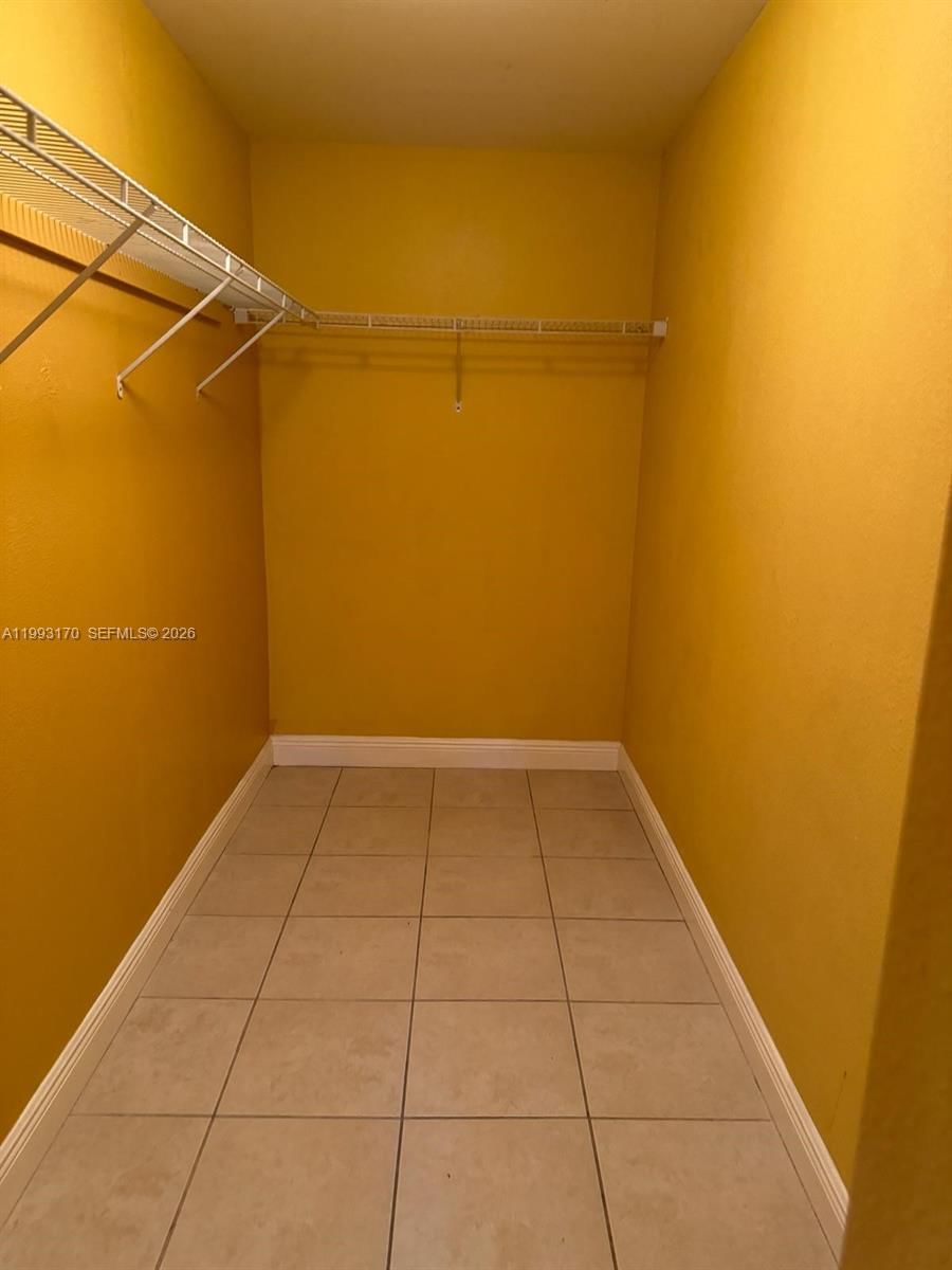 Real estate property located at 2850 55th Ave #1B, Broward, Stonebridge Gardens Secti, Lauderhill, FL