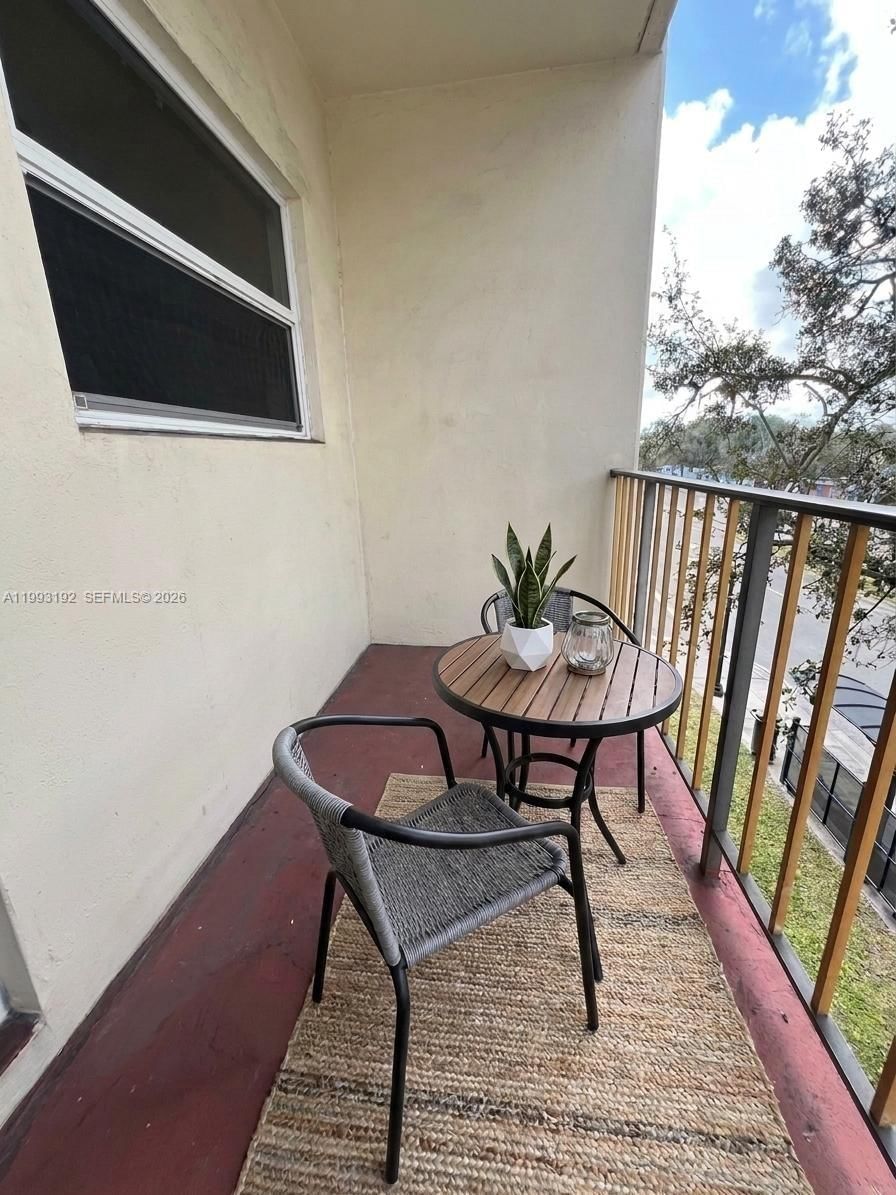 Real estate property located at 1747 Rodman St #309, Broward, Rodman Of Hollywood Condo, Hollywood, FL