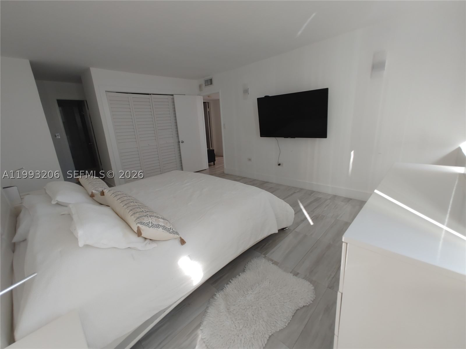 Real estate property located at 7135 Collins Ave #525, Miami-dade, Burleigh House Condo, Miami Beach, FL