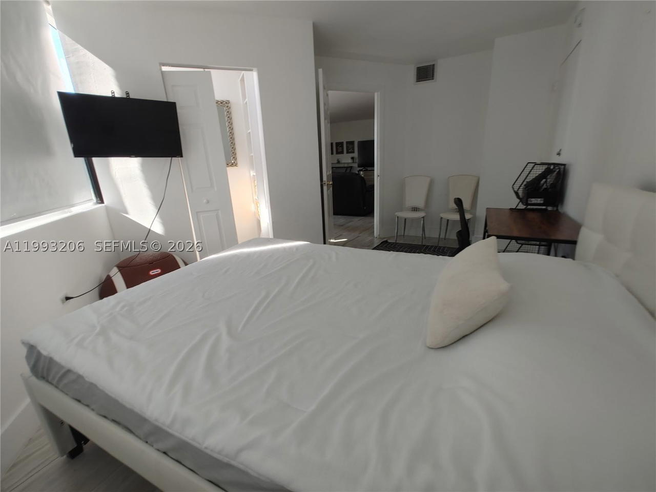 Real estate property located at 7135 Collins Ave #525, Miami-dade, Burleigh House Condo, Miami Beach, FL