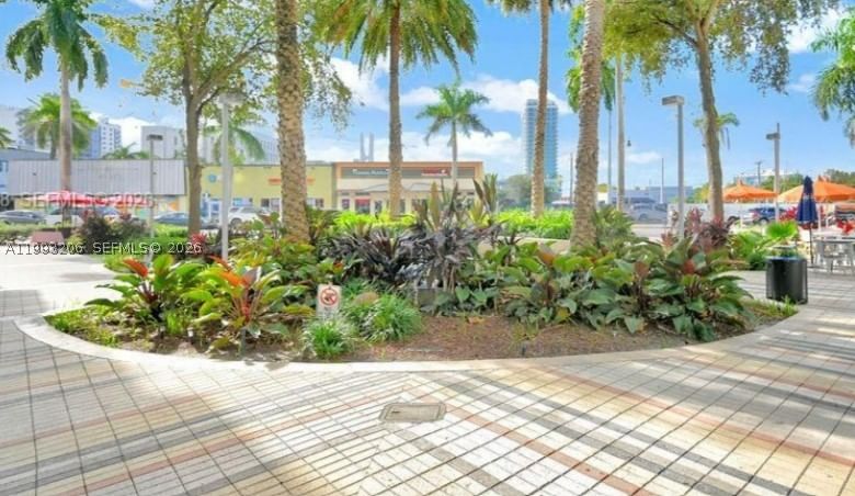 Real estate property located at 7135 Collins Ave #525, Miami-dade, Burleigh House Condo, Miami Beach, FL