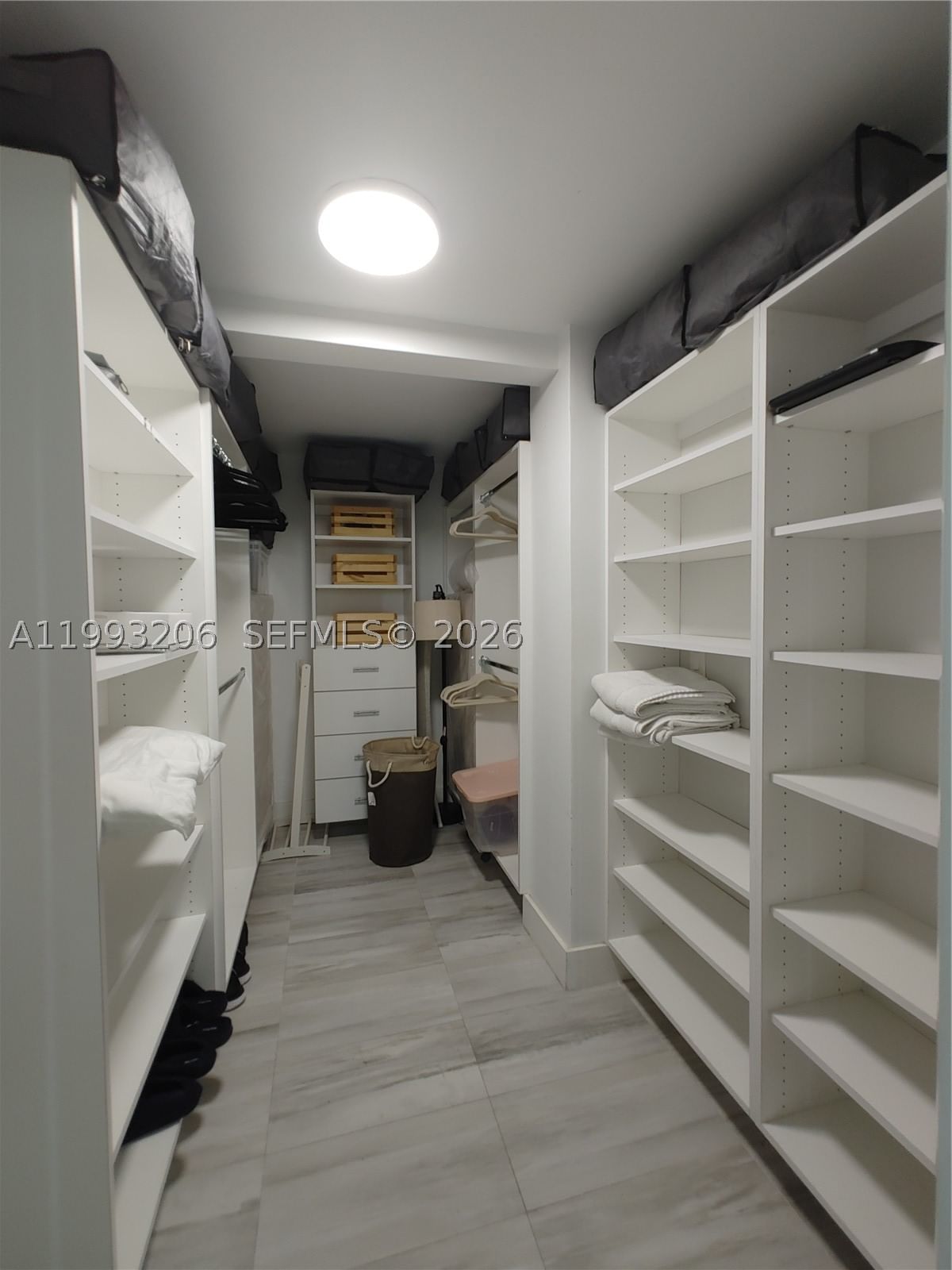 Real estate property located at 7135 Collins Ave #525, Miami-dade, Burleigh House Condo, Miami Beach, FL