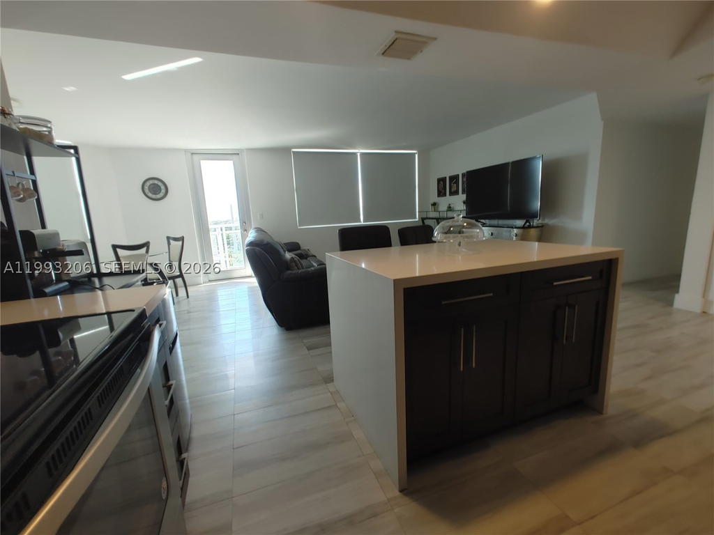 Real estate property located at 7135 Collins Ave #525, Miami-dade, Burleigh House Condo, Miami Beach, FL