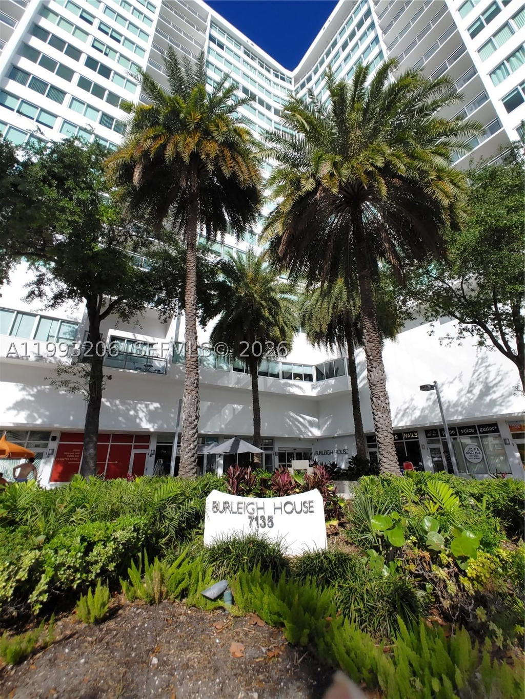 Real estate property located at 7135 Collins Ave #525, Miami-dade, Burleigh House Condo, Miami Beach, FL