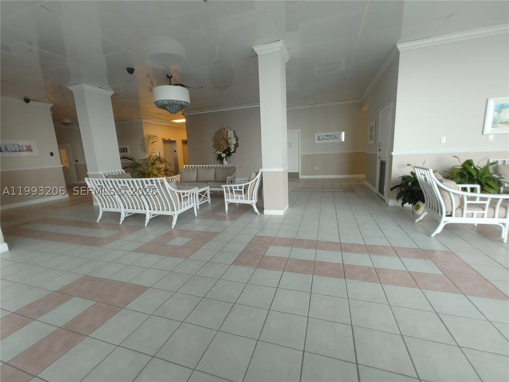 Real estate property located at 7135 Collins Ave #525, Miami-dade, Burleigh House Condo, Miami Beach, FL