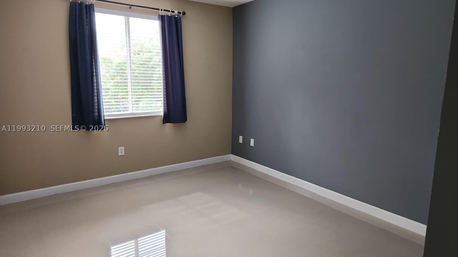 Real estate property located at 22959 112th Pl, Miami-dade, Silver Palm Homes, Miami, FL