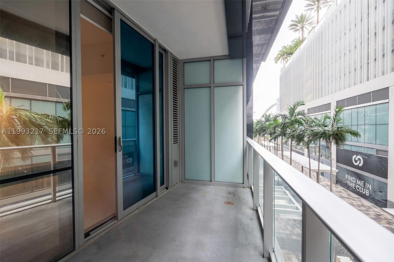 Real estate property located at 851 1st Ave #205, Miami-dade, Paramount Miami Worldcent, Miami, FL