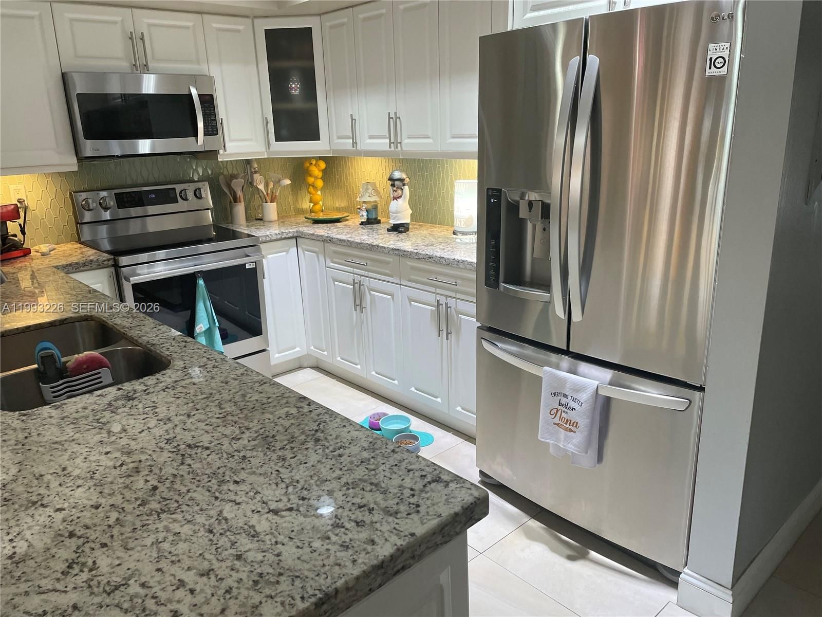 Real estate property located at 6386 Milk Wagon Ln, Miami-dade, Miami Lakes Windmill Gate, Miami Lakes, FL