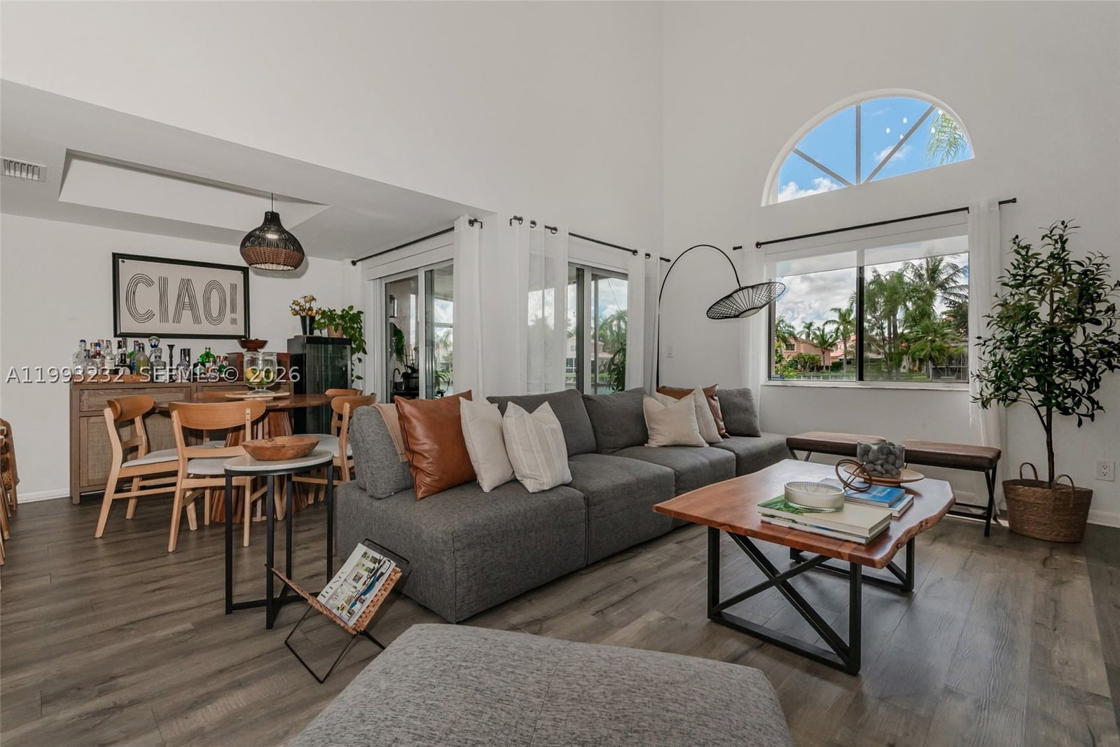 Real estate property located at 1054 6th Ct, Broward, U S Lend Lease Plat No On, Dania Beach, FL