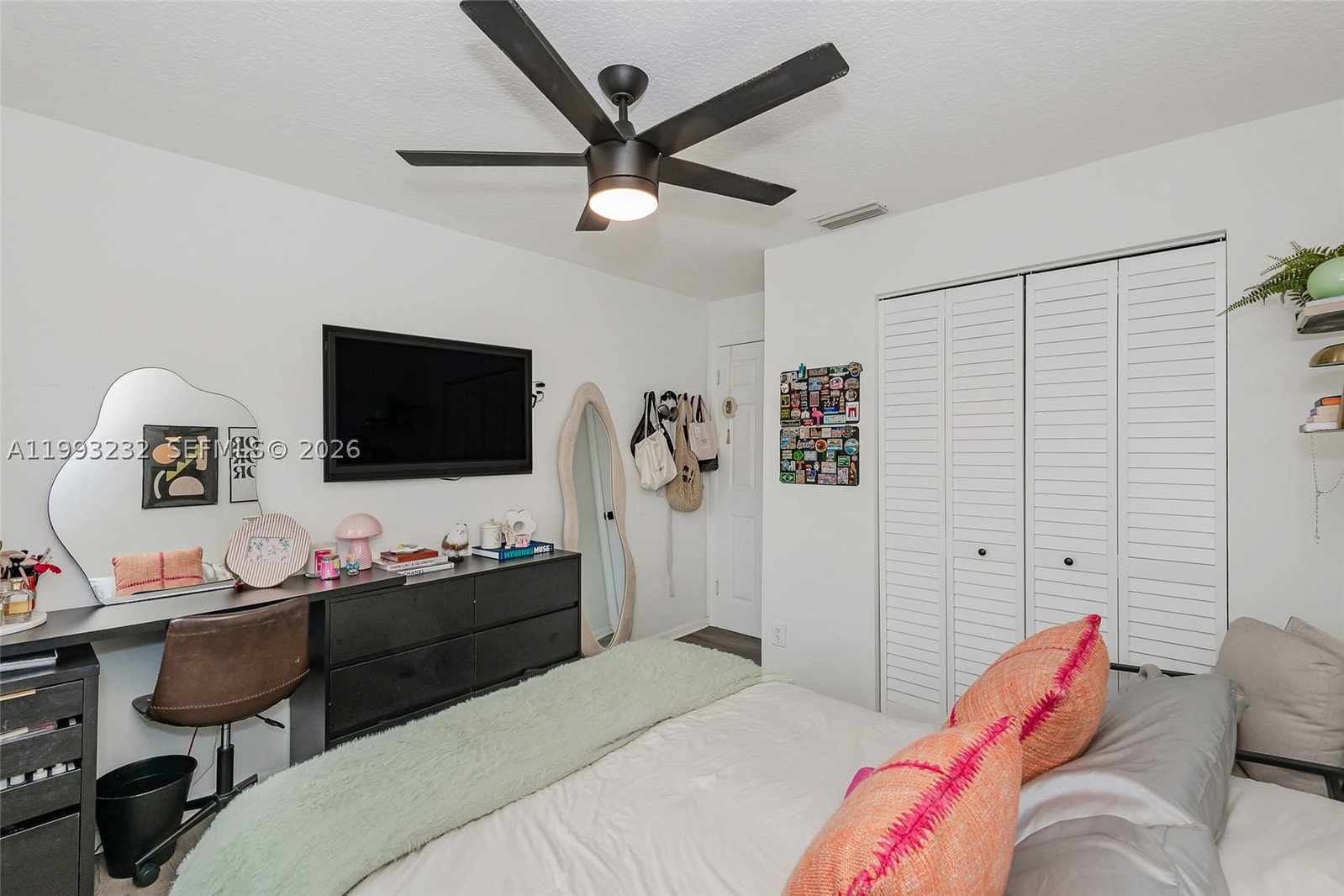 Real estate property located at 1054 6th Ct, Broward, U S Lend Lease Plat No On, Dania Beach, FL