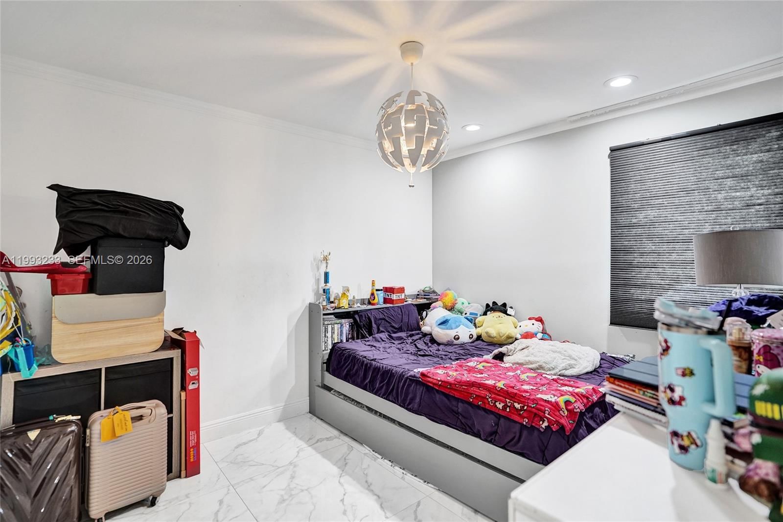 Real estate property located at 372 Riverbend Dr, Broward, New River Estates Section, Sunrise, FL