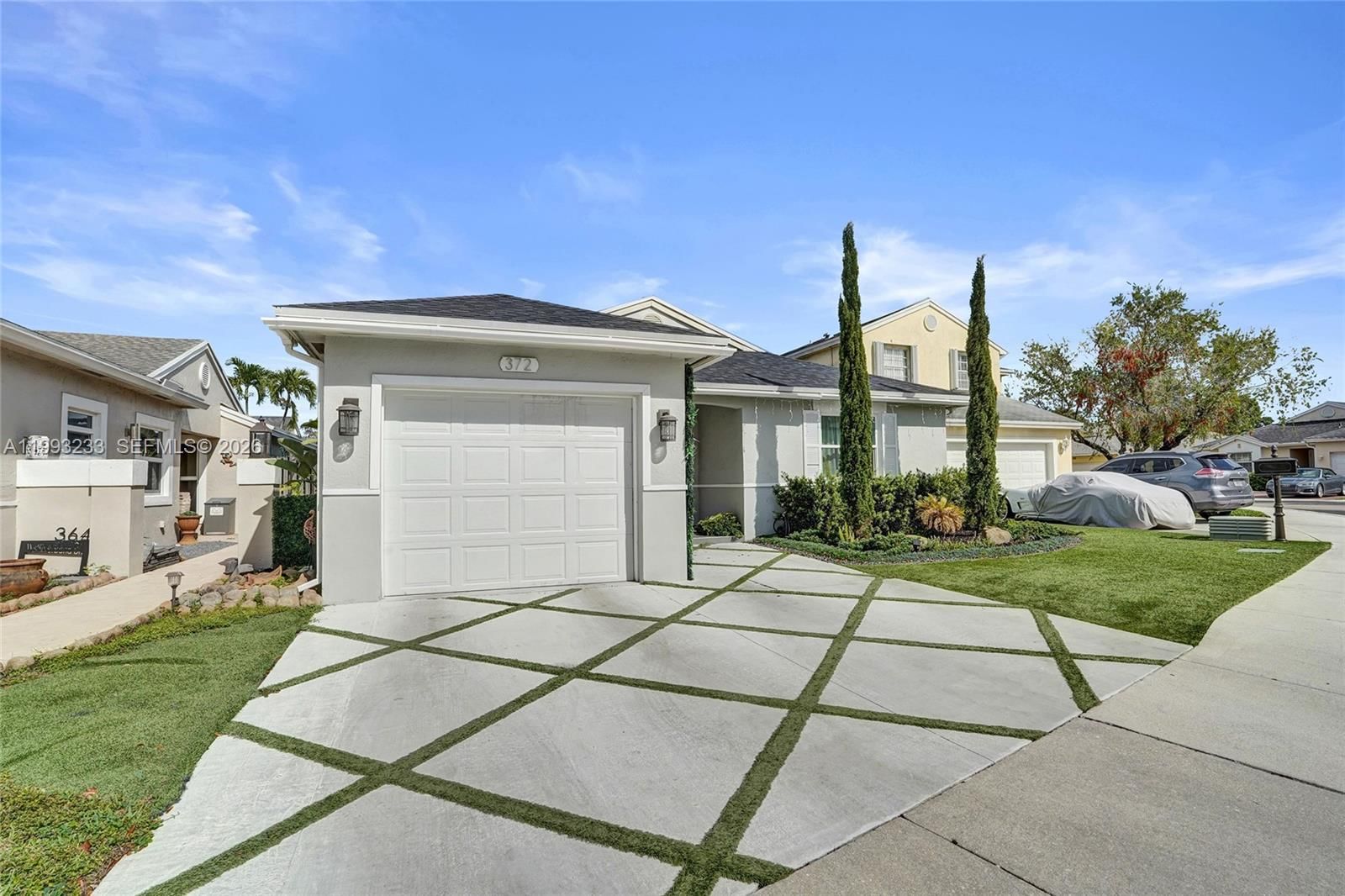 Real estate property located at 372 Riverbend Dr, Broward, New River Estates Section, Sunrise, FL