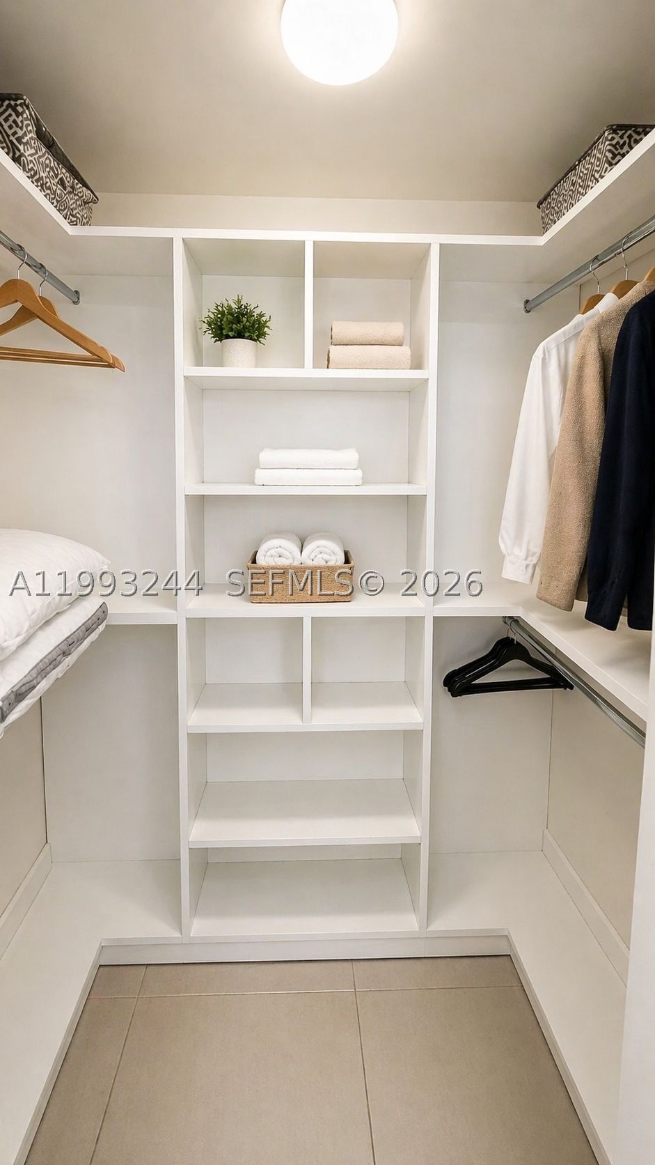 Real estate property located at 5350 84th Ave #1812, Miami-dade, 5350 Park Condo, Doral, FL