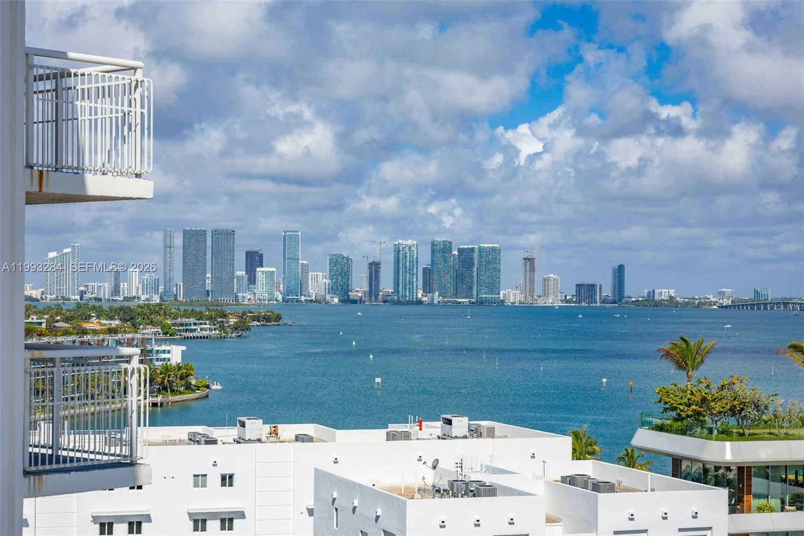 Real estate property located at 1688 West Ave #1205, Miami-dade, West Bay Plaza Condo, Miami Beach, FL