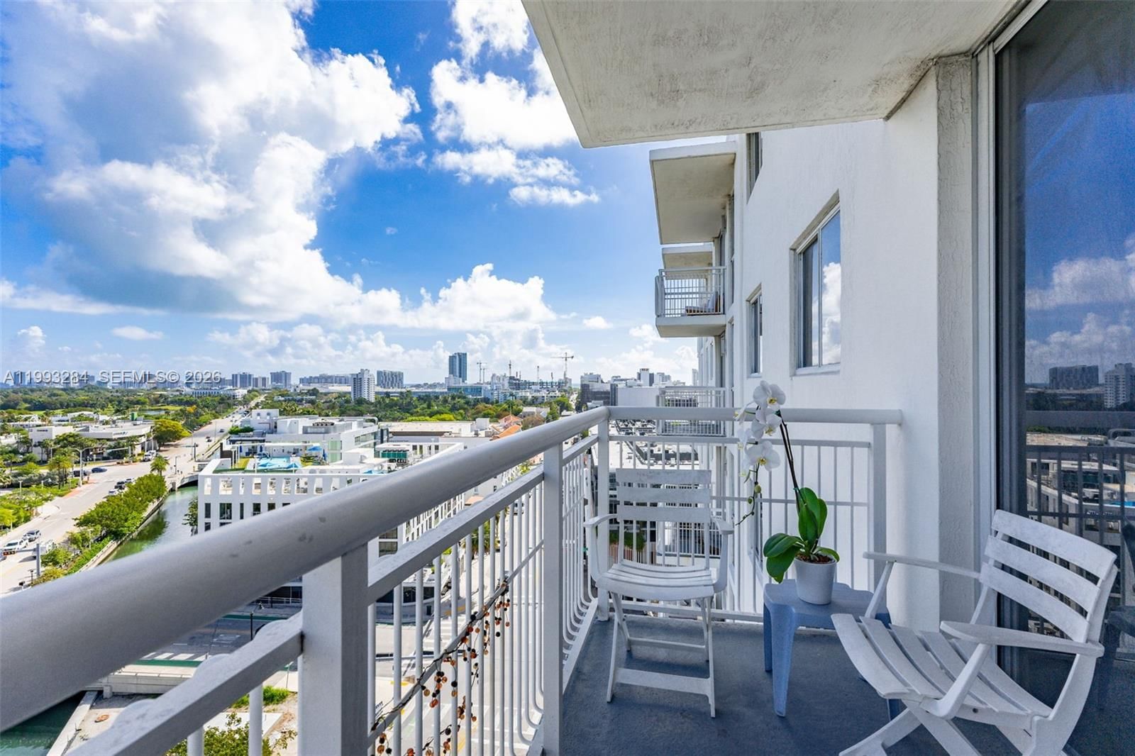 Real estate property located at 1688 West Ave #1205, Miami-dade, West Bay Plaza Condo, Miami Beach, FL
