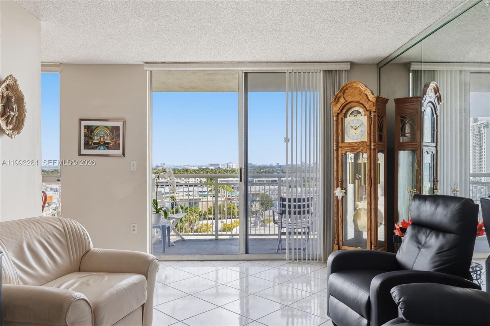 Real estate property located at 1688 West Ave #1205, Miami-dade, West Bay Plaza Condo, Miami Beach, FL