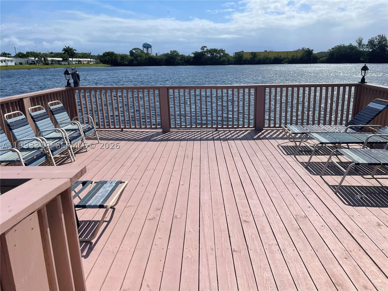 Real estate property located at 2300 Park Ln #208, Broward, Sheridan Lakes Condo Apts, Hollywood, FL