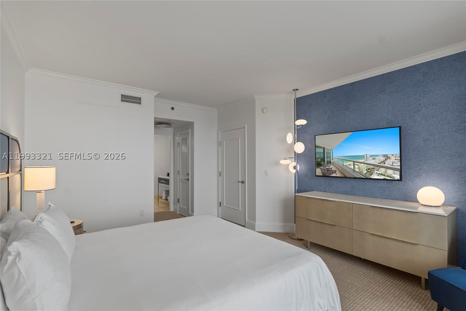 Real estate property located at 4401 Collins Ave #2610/2612, Miami-dade, Fontainebleau Ii Tresor, Miami Beach, FL