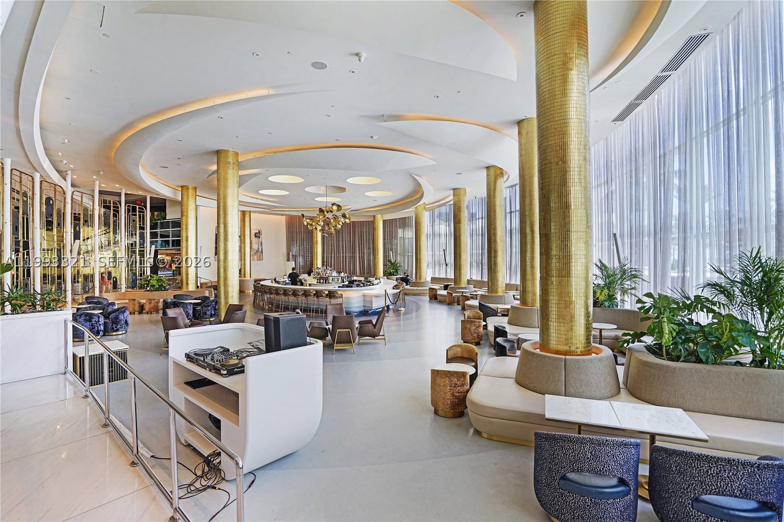 Real estate property located at 4401 Collins Ave #2610/2612, Miami-dade, Fontainebleau Ii Tresor, Miami Beach, FL