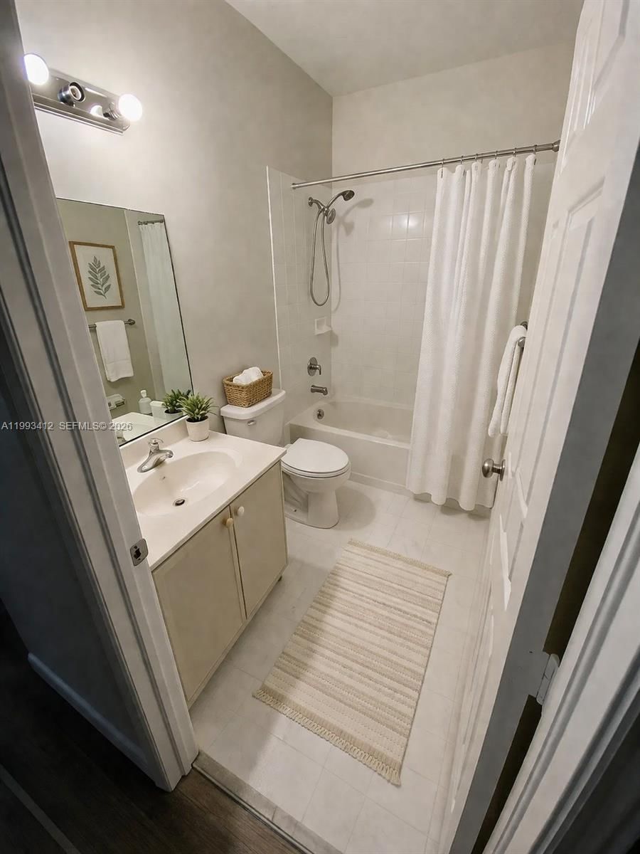 Real estate property located at 4947 135th Way, Broward, Santorini At Vizcaya, Miramar, FL
