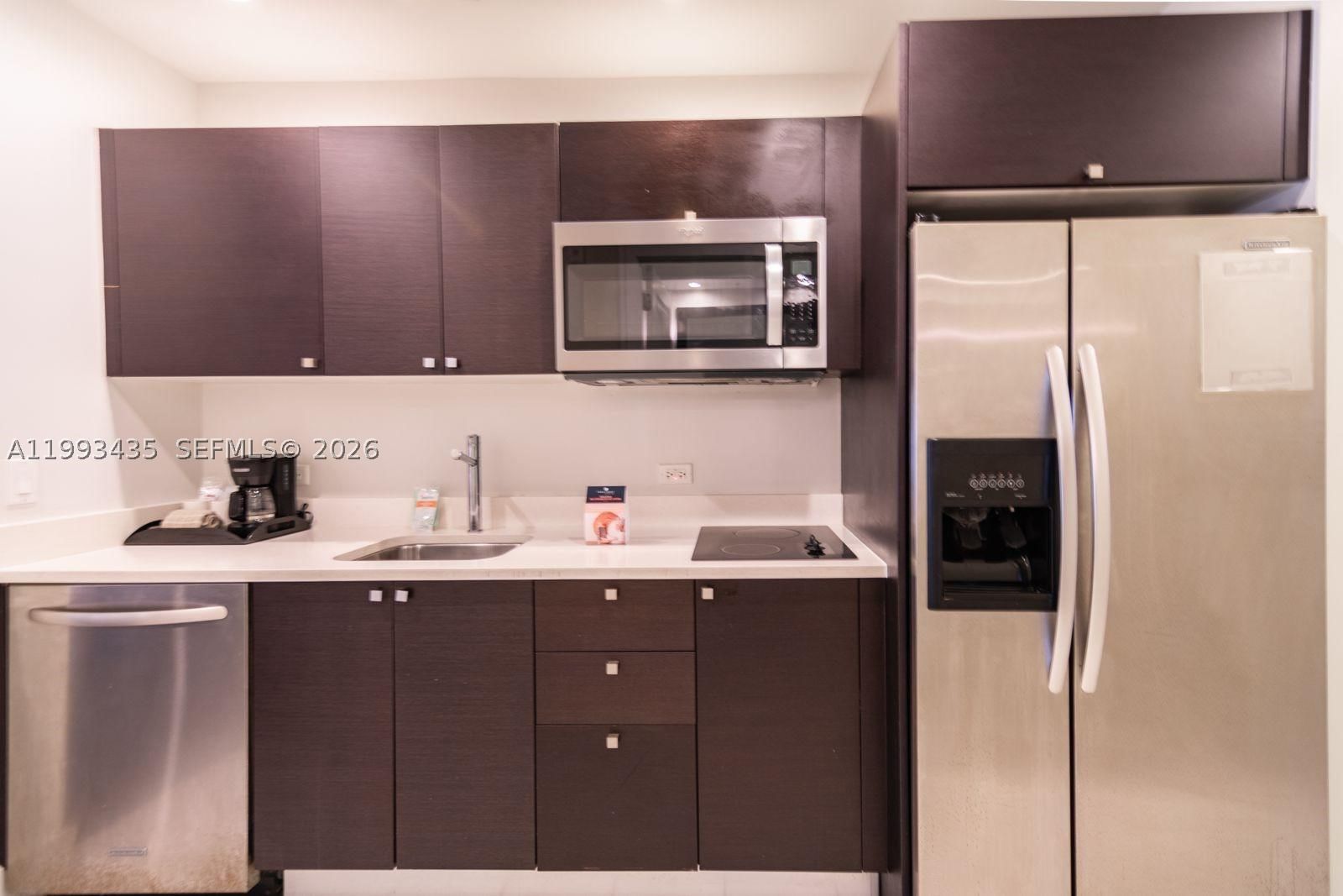 Real estate property located at 5300 87th Ave #310, Miami-dade, The Blue A Resort Hotel C, Doral, FL