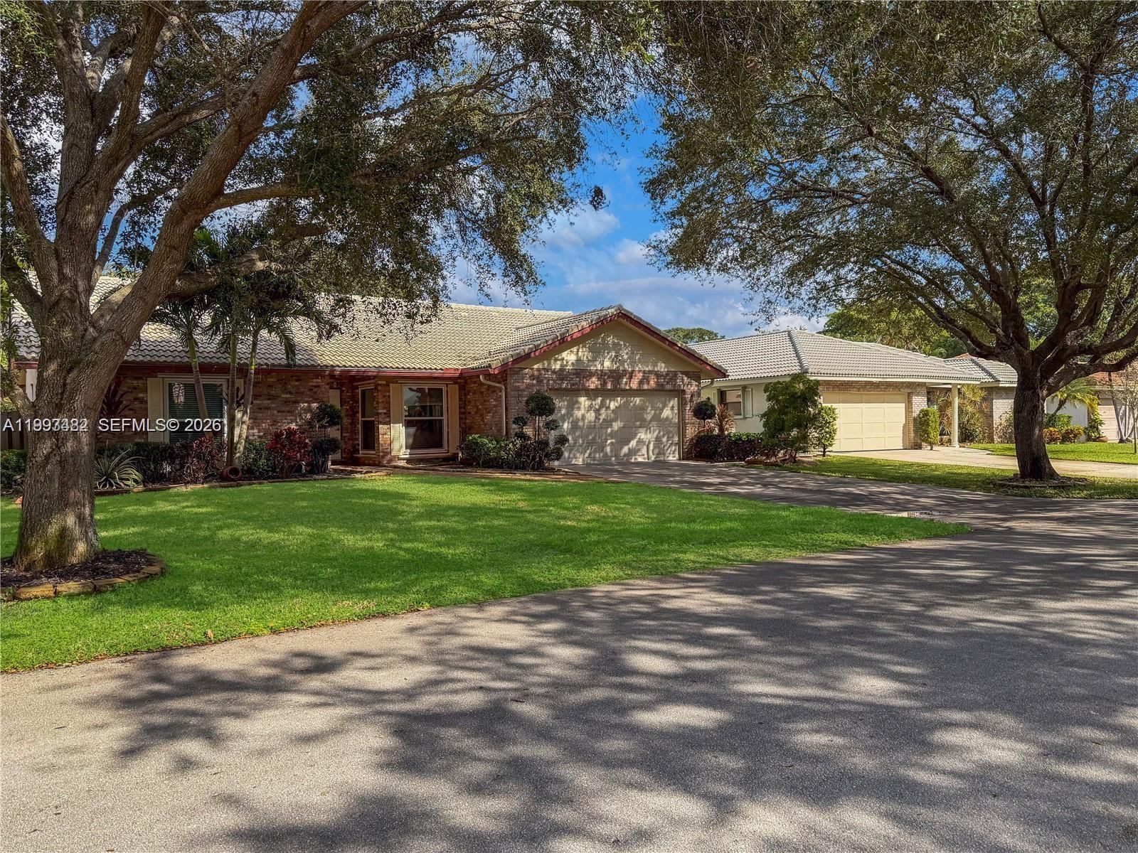 Real estate property located at 7101 40th St, Broward, The Crossings, Coral Springs, FL