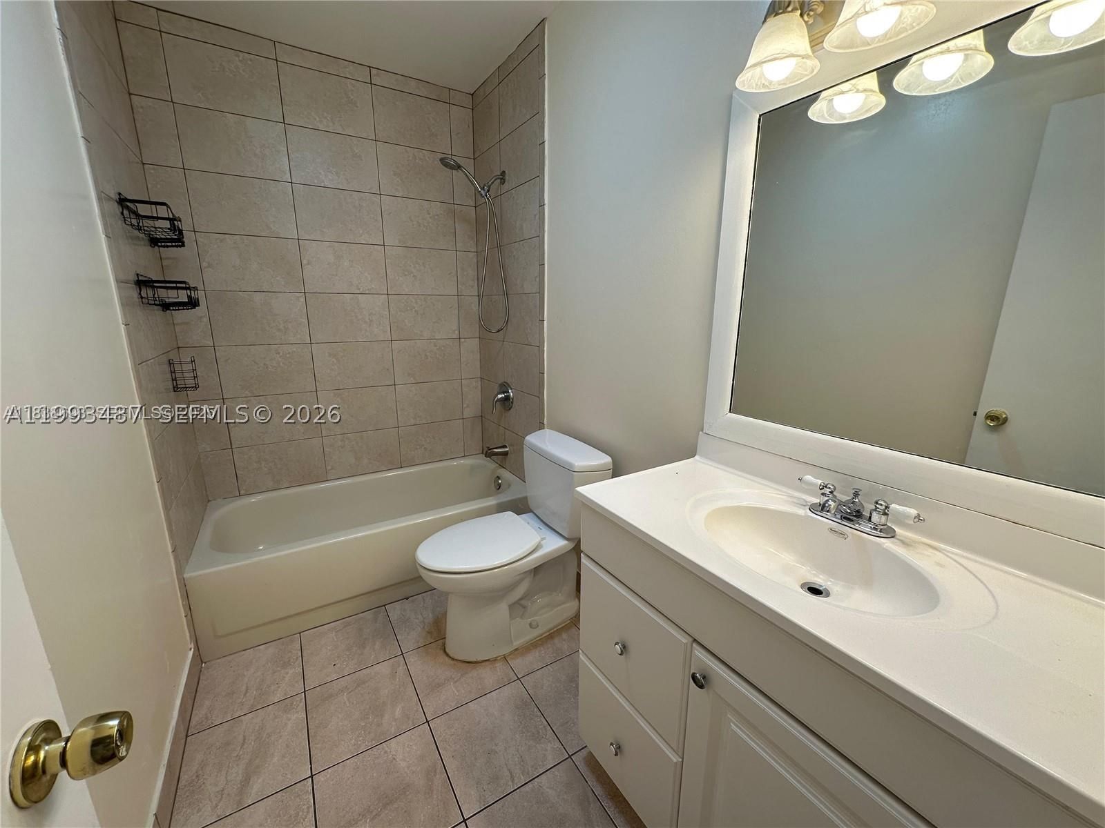 Real estate property located at 8005 Lagos De Campo Blvd L-4, Broward, Sandpebbles Townhouse Con, Tamarac, FL