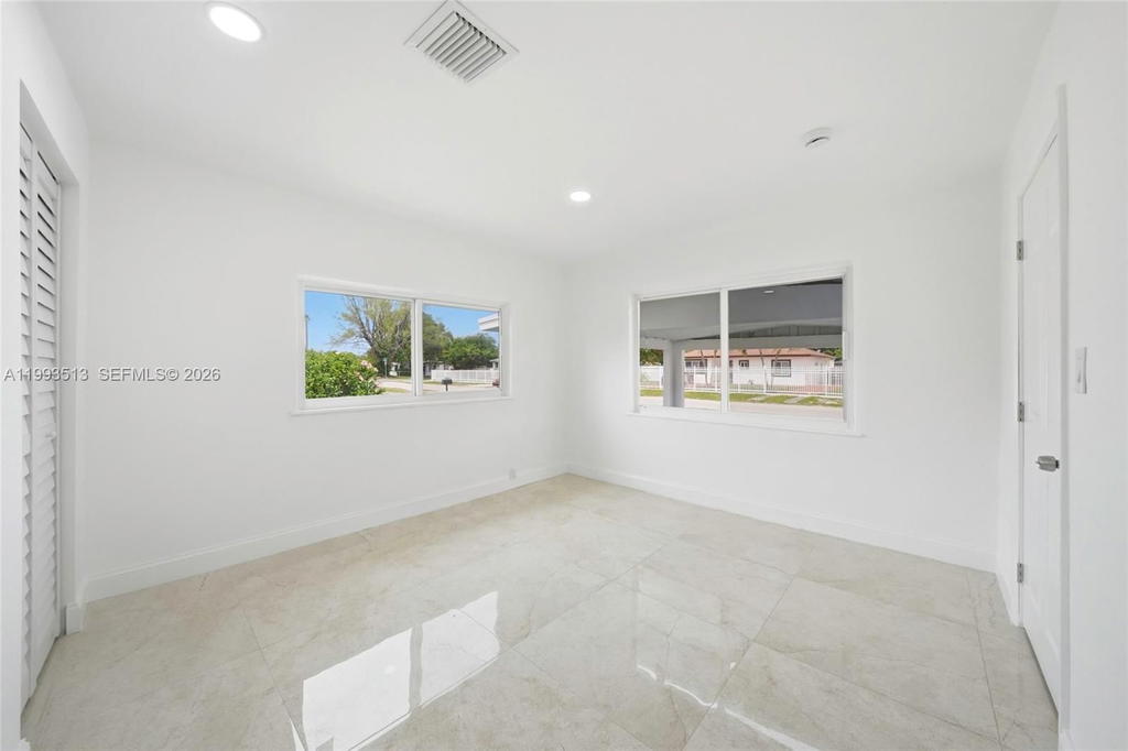 Real estate property located at 2410 155th Ter, Miami-dade, Bunche Park, Miami Gardens, FL